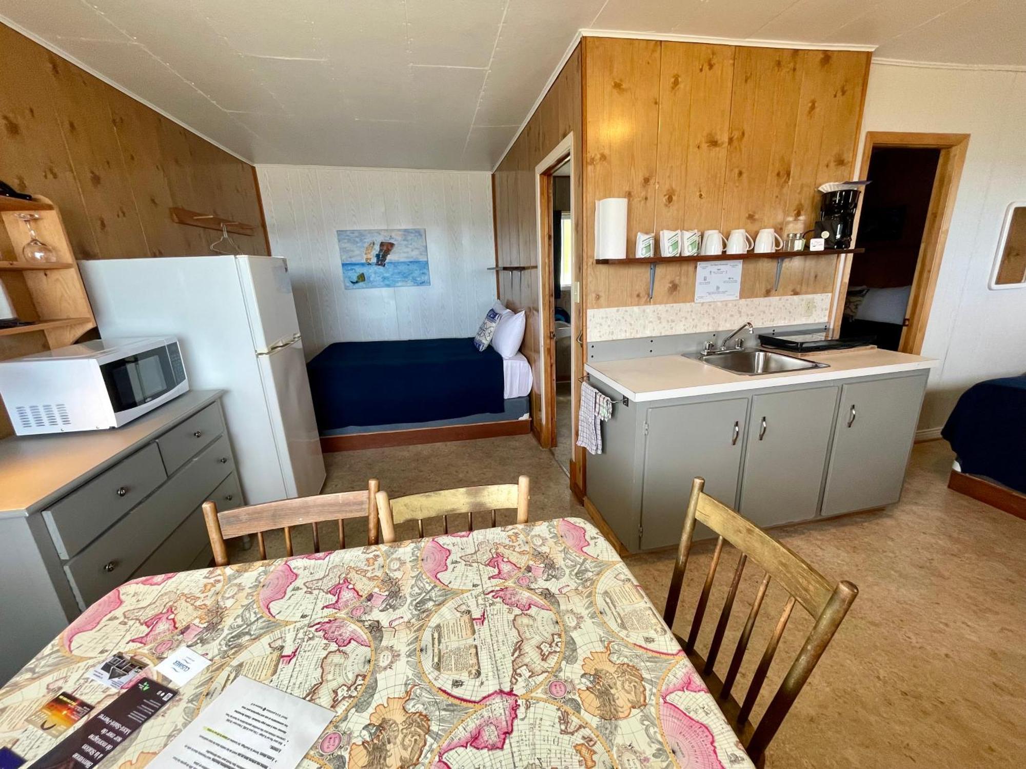 Chalets Bernatchez Mont-Saint-Pierre Εξωτερικό φωτογραφία