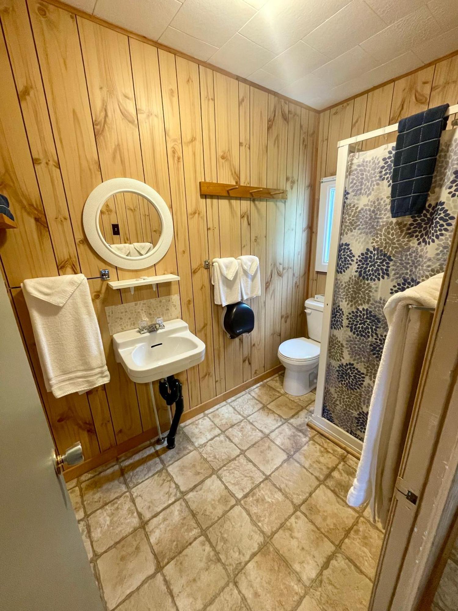 Chalets Bernatchez Mont-Saint-Pierre Εξωτερικό φωτογραφία